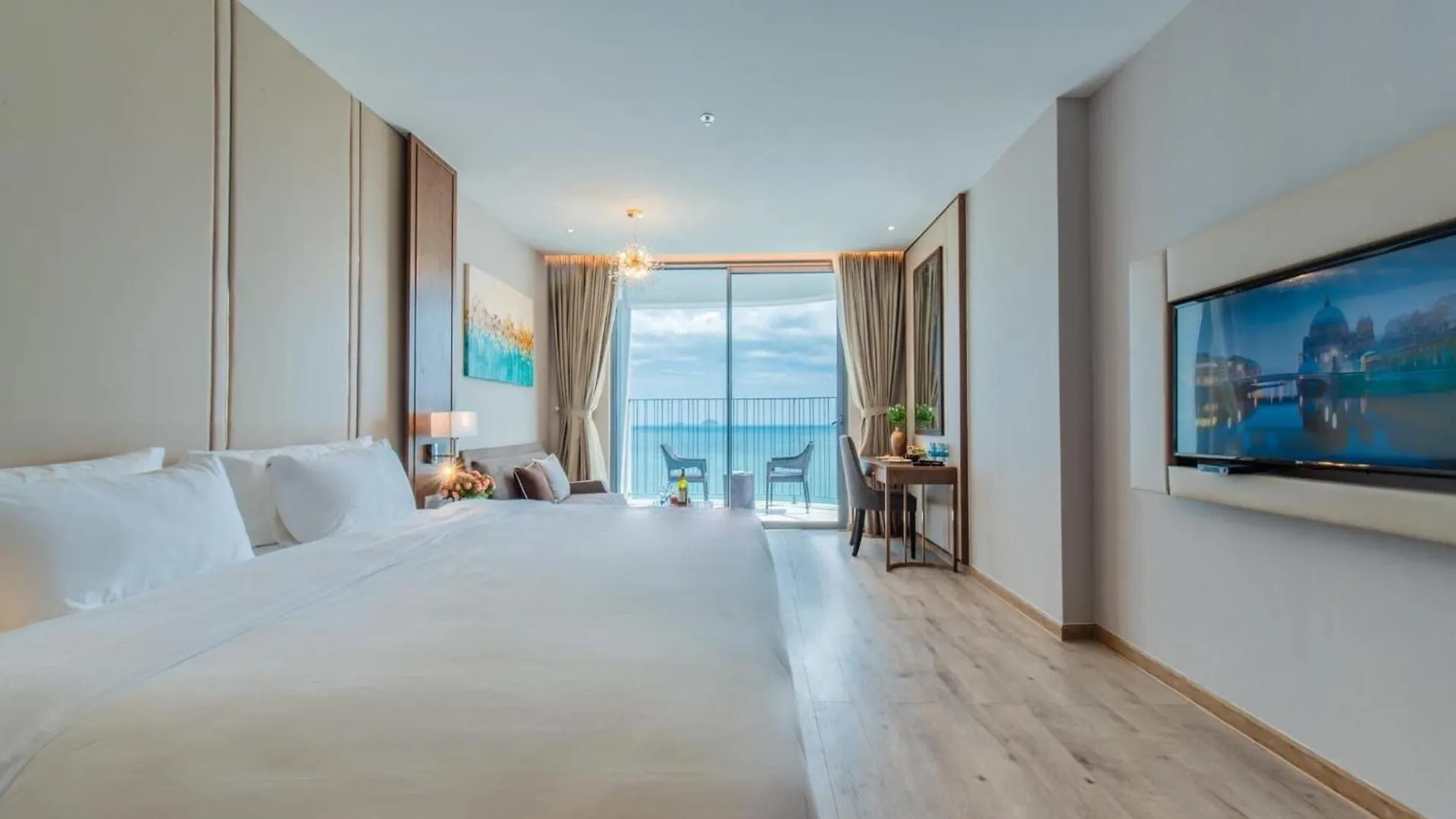 Panorama Nha Trang Sanvilla Hotel